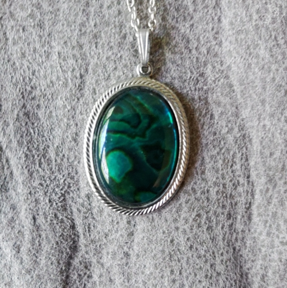 Labradorite Gem Stone Pendant with Chain